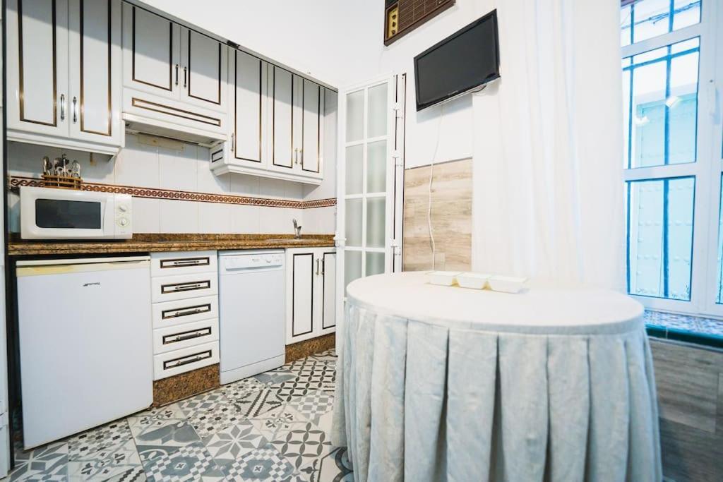Apartamento En El Barrio De San Lorenzo, Junto A La Basilica Del Gran Poder Séville Extérieur photo