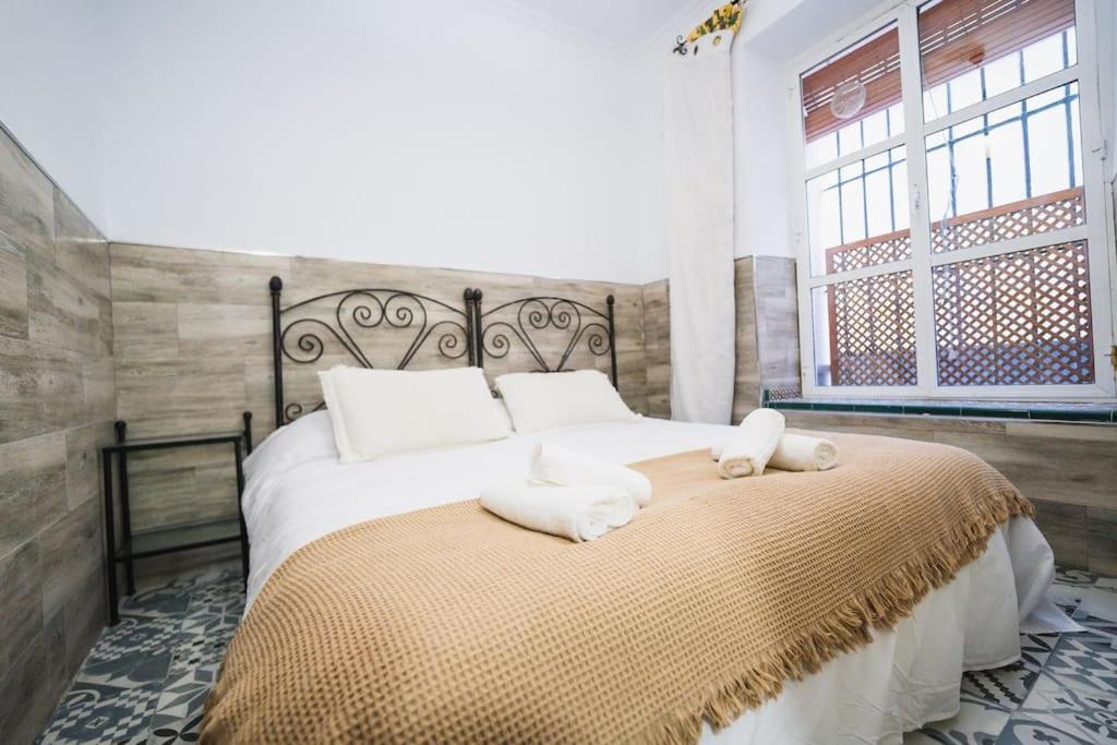 Apartamento En El Barrio De San Lorenzo, Junto A La Basilica Del Gran Poder Séville Extérieur photo